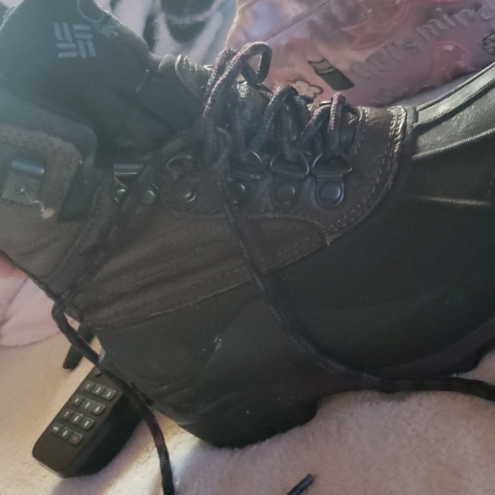 Vintage columbia boots brown and black